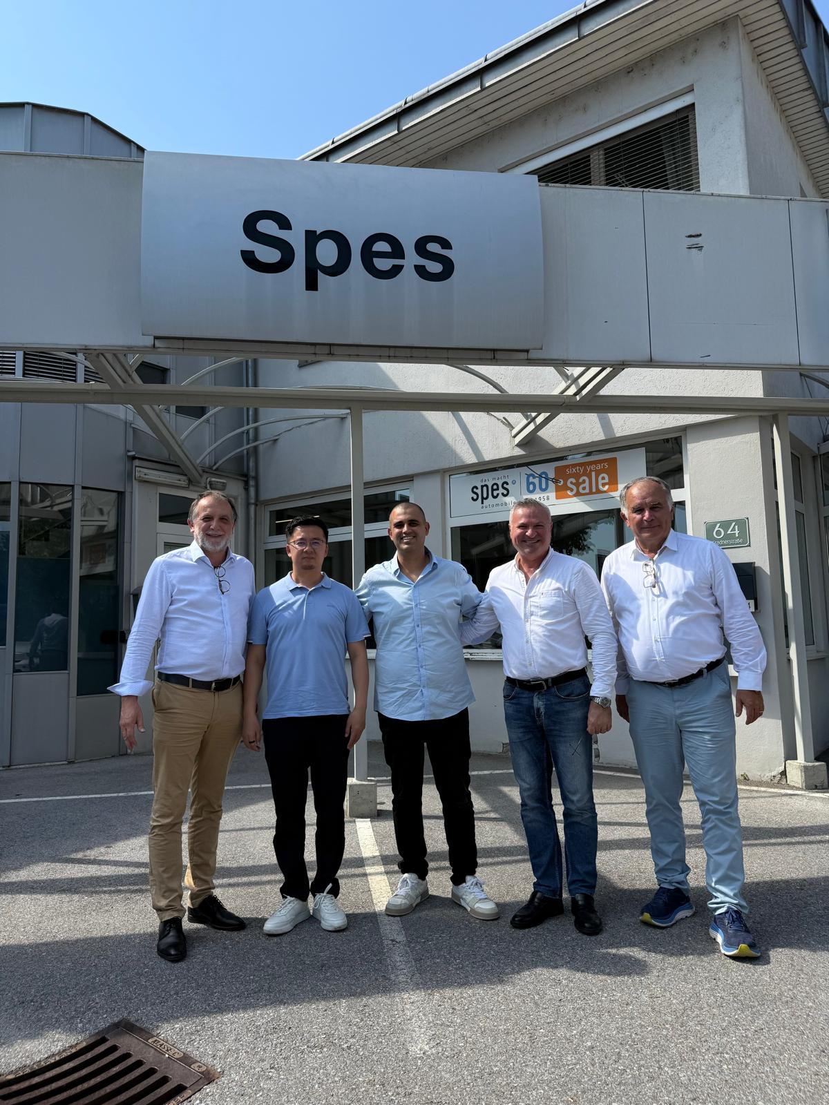 The Aura Motors and SPES teams in Vienna